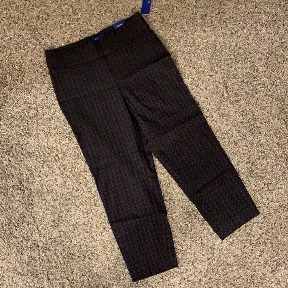 Apt 9 capris size 10 NWT